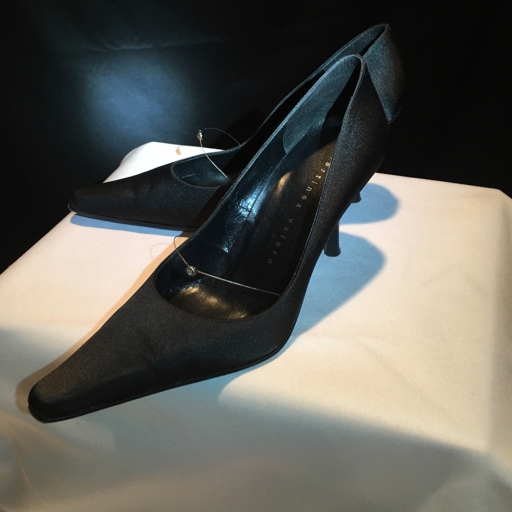 Martinez Valero Women's Shoes